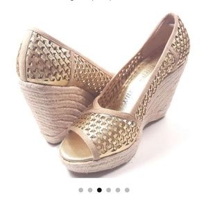 Juicy Couture gold wedges